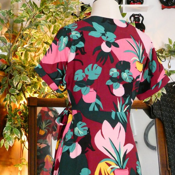 Emily and Fin 1950's Style House Plant & Hidden Cat Wrap Day Dress Sz XS - Picture 8 of 13